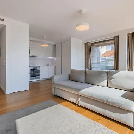 Апартаменти Marques Dream By Innkeeper *